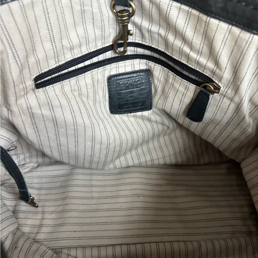 Frye Campus Shopper - Picture 5 of 9